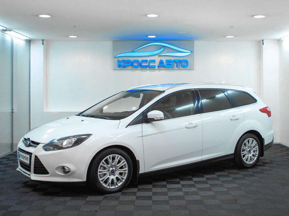 Ford Focus, 2.0 л, Робот, 2013 фото 3