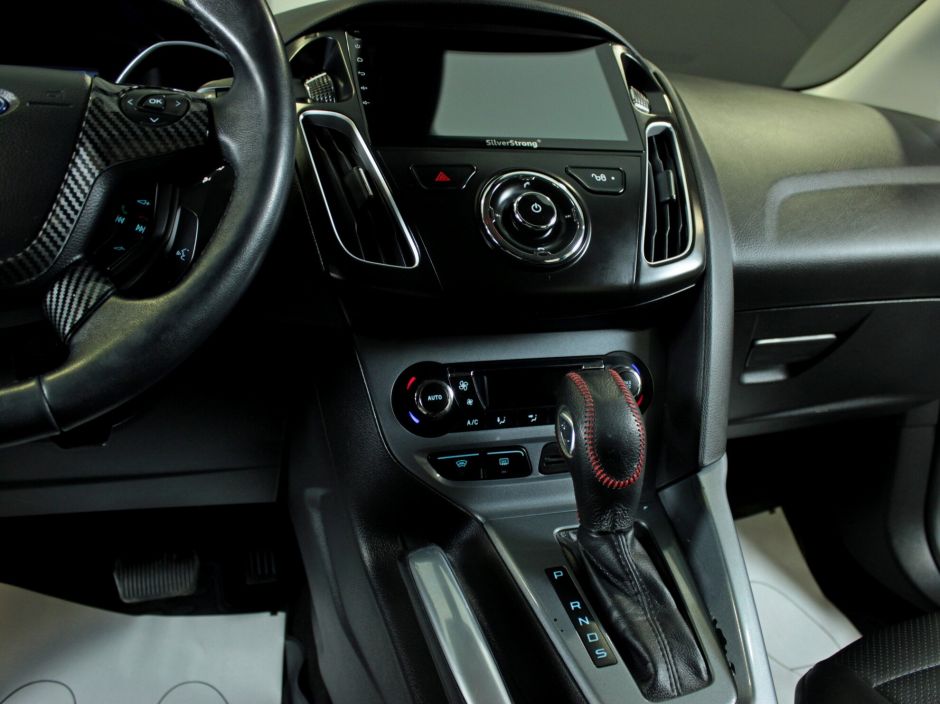 Ford Focus, 2.0 л, Робот, 2013 фото 12