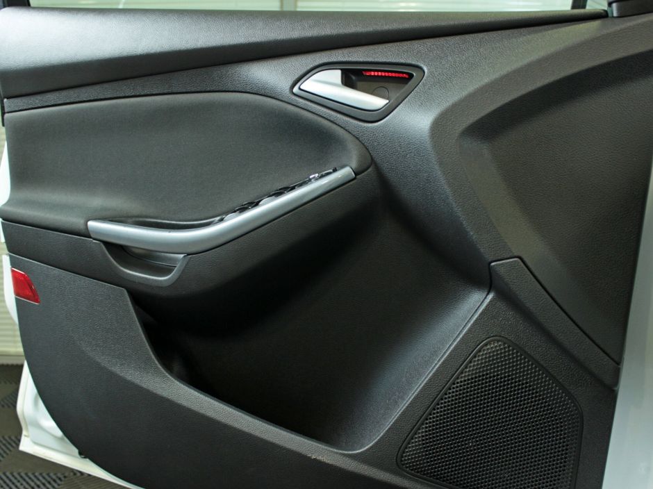 Ford Focus, 2.0 л, Робот, 2013 фото 2