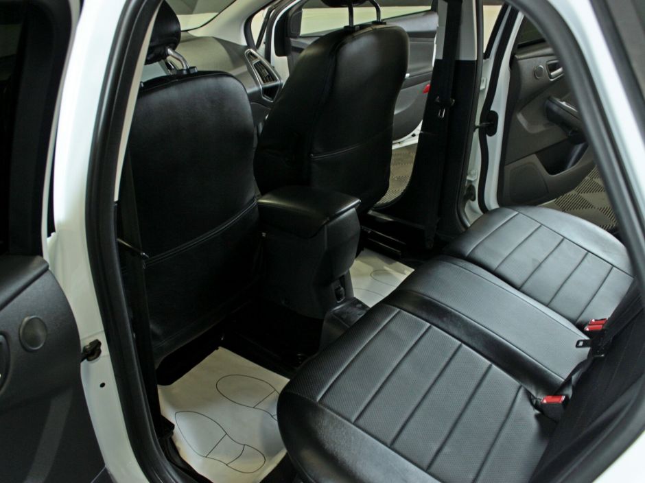 Ford Focus, 2.0 л, Робот, 2013 фото 1