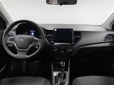 Hyundai Solaris, 1.6 л, АКПП, 2022 фото 12