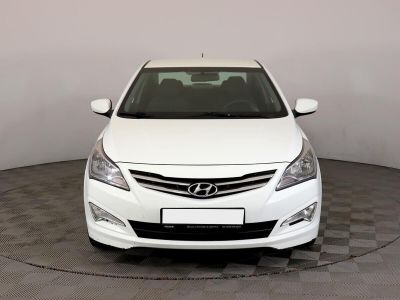 Hyundai Solaris, 1.4 л, АКПП, 2016 фото 4