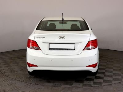 Hyundai Solaris, 1.4 л, АКПП, 2016 фото 8