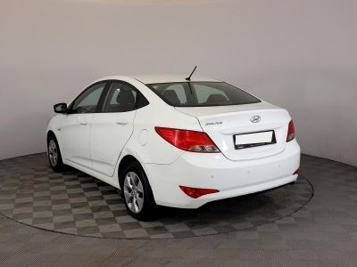 Hyundai Solaris, 1.4 л, АКПП, 2016 фото 9