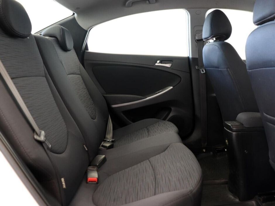 Hyundai Solaris, 1.4 л, АТ, 2016 фото 12