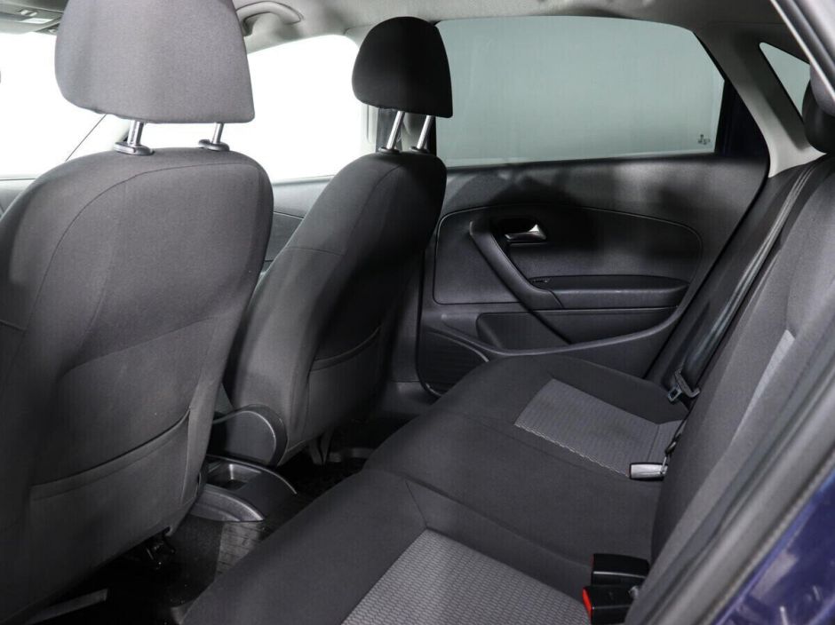 Volkswagen Polo, 1.6 л, АТ, 2013 фото 2