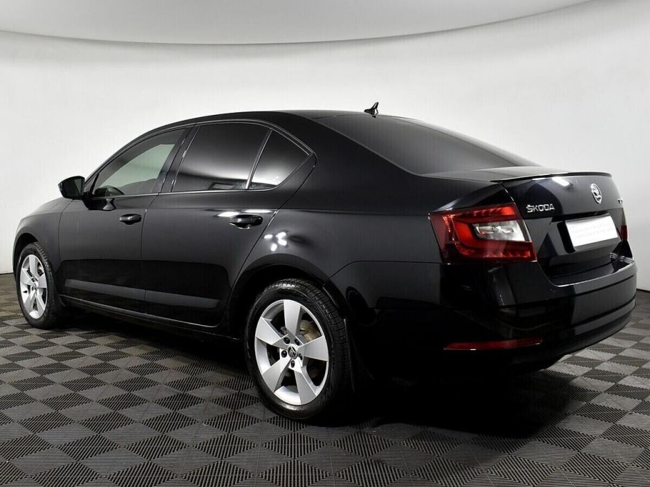 Skoda Octavia, 1.8 л, МТ, 2018 фото 6