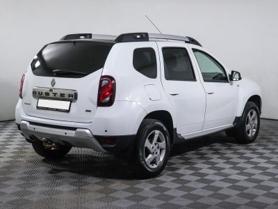 Renault Duster, 2.0 л, АКПП, 2016 фото 7