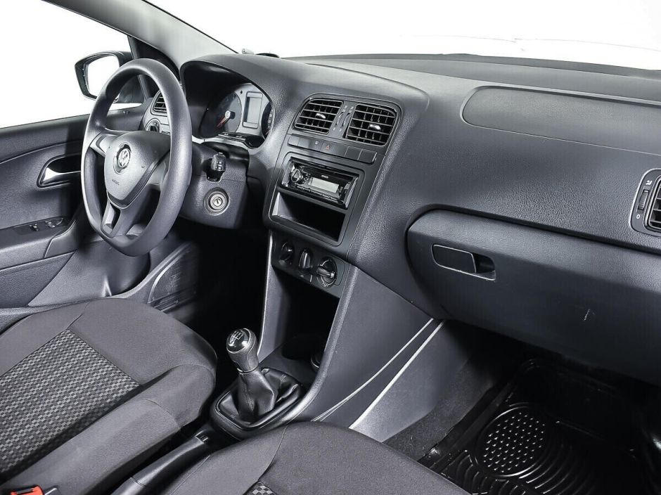 Volkswagen Polo, 1.6 л, МТ, 2018 фото 13