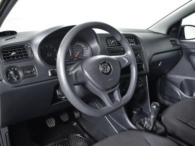 Volkswagen Polo, 1.6 л, МКПП, 2018 фото 17