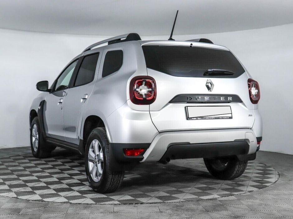 Renault Duster, 2.0 л, МТ, 2021 фото 9