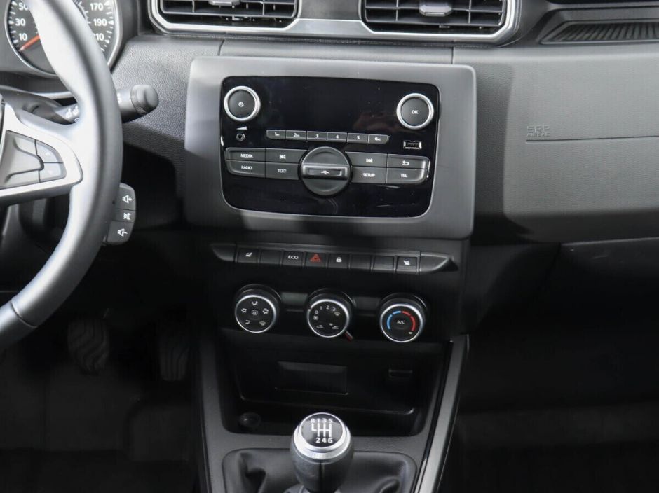 Renault Duster, 2.0 л, МТ, 2021 фото 14