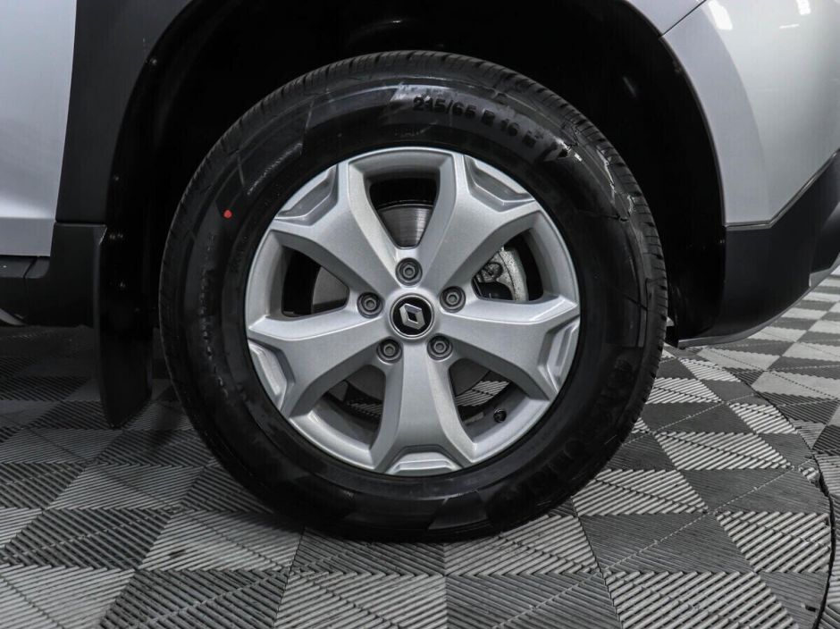 Renault Duster, 2.0 л, МТ, 2021 фото 1