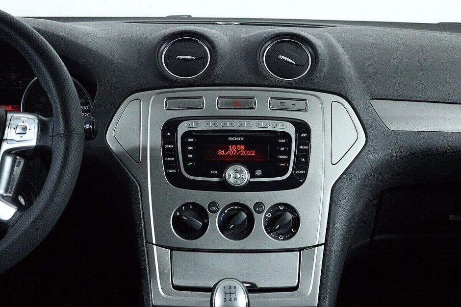 Ford Mondeo, 1.6 л, МТ, 2008 фото 16