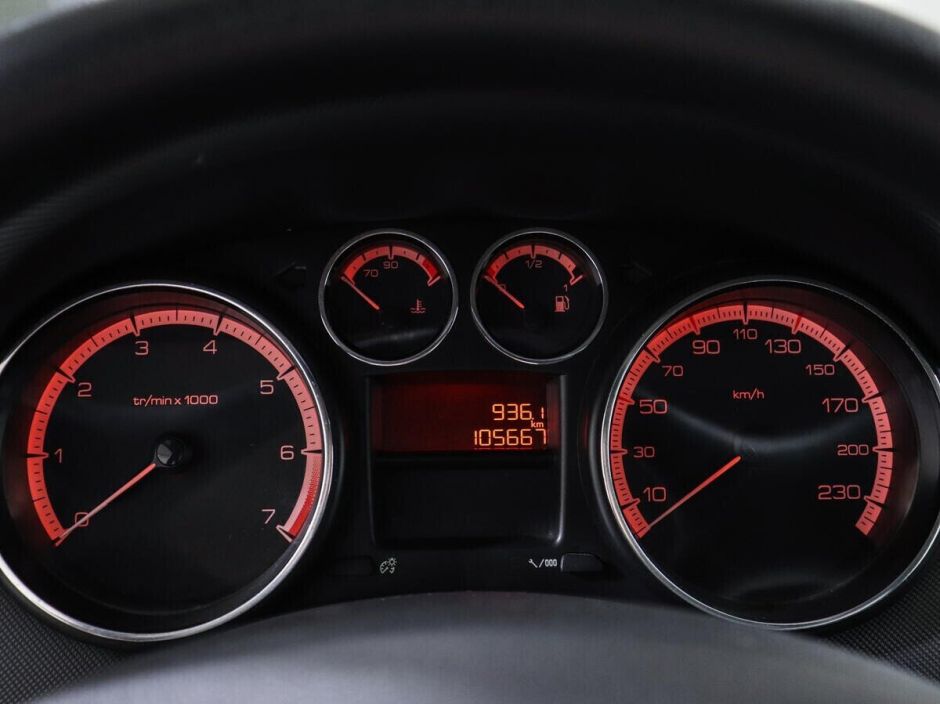 Peugeot 308, 1.6 л, АТ, 2011 фото 13