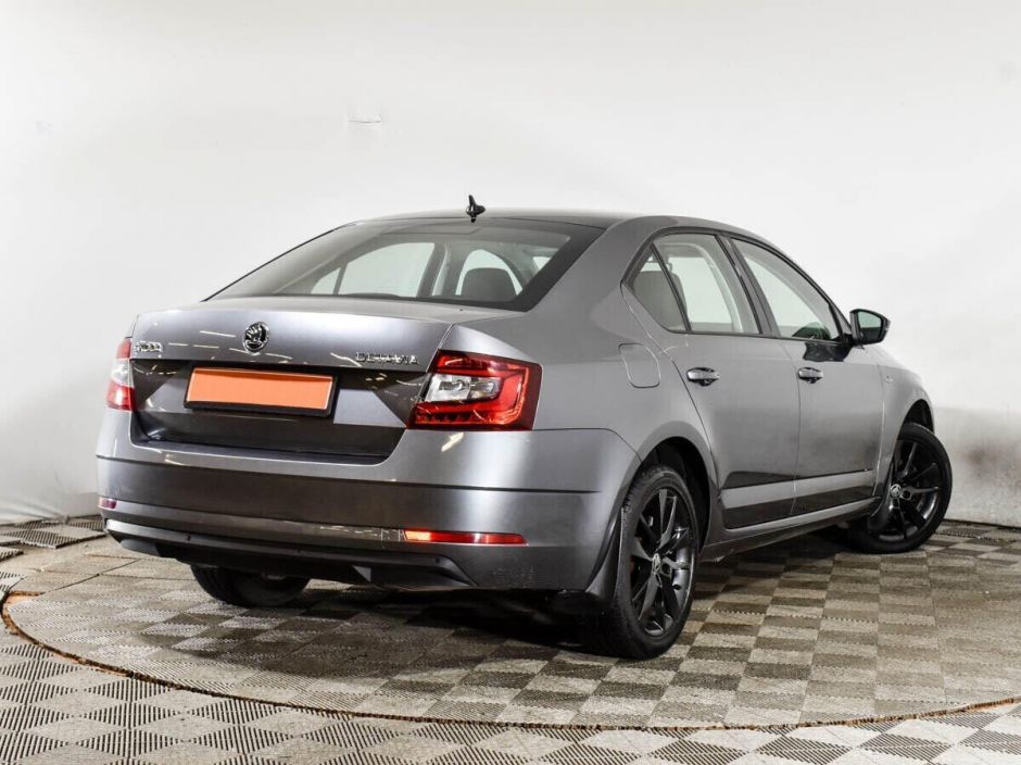 Skoda Octavia, 1.8 л, Робот, 2019 фото 4