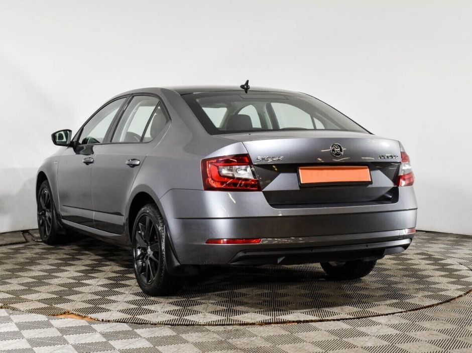 Skoda Octavia, 1.8 л, Робот, 2019 фото 6