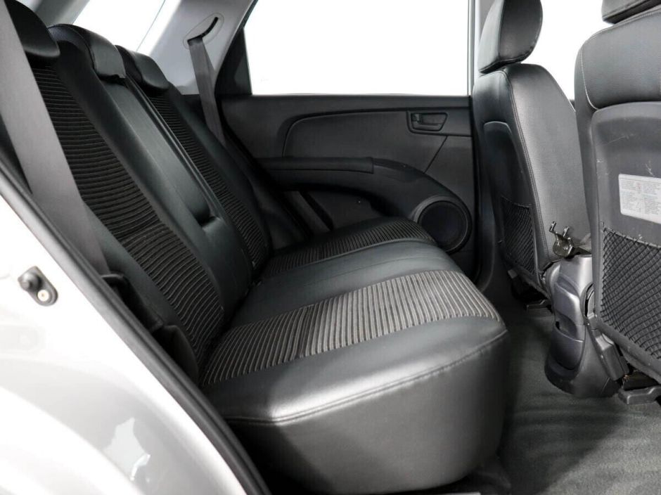 Kia Sportage, 2.0 л, АТ, 2006 фото 13