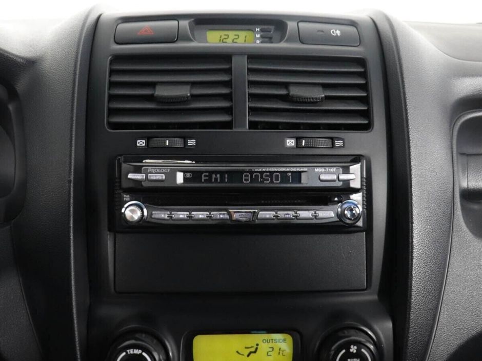 Kia Sportage, 2.0 л, АТ, 2006 фото 14