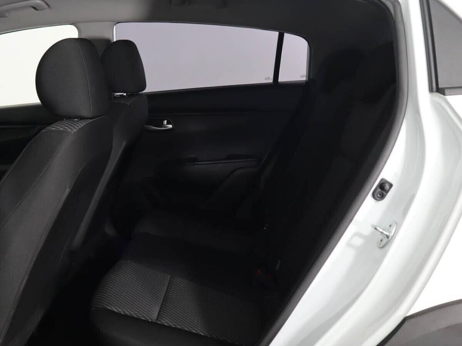 Kia Rio, 1.6 л, АТ, 2019 фото 12