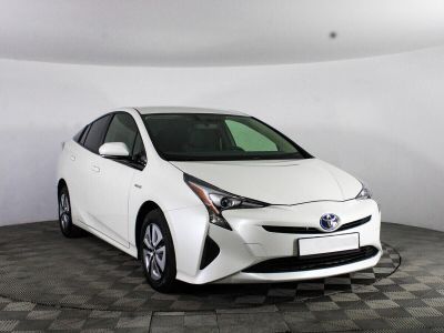 Toyota Prius, 1.8 л, АКПП, 2016 фото 5