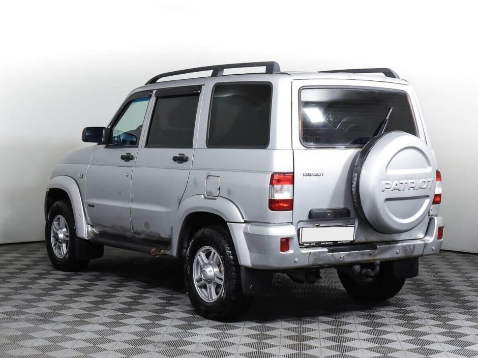 УАЗ Patriot, 2.7 л, МТ, 2009 фото 9