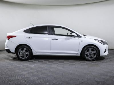 Hyundai Solaris, 1.6 л, АКПП, 2020 фото 6