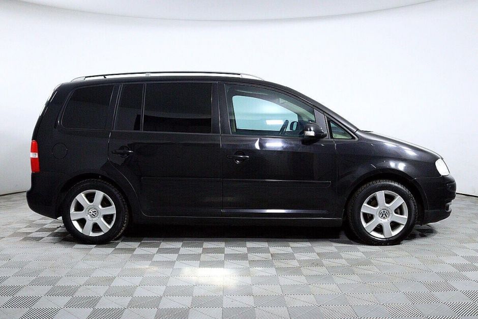 Volkswagen Touran, 2.0 л, Робот, 2004 фото 6
