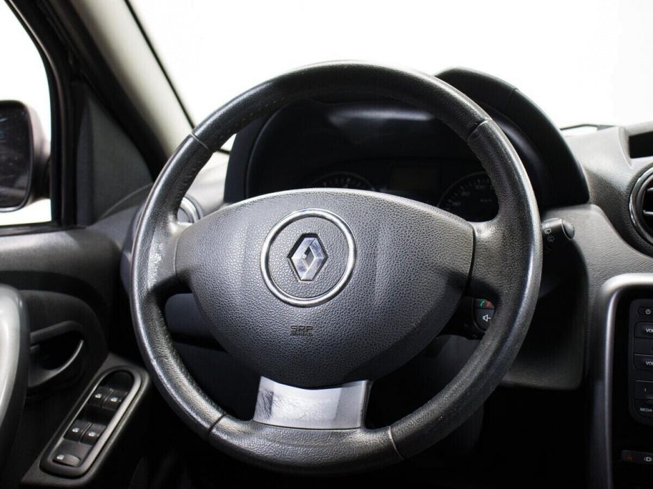 Renault Duster, 2.0 л, АТ, 2012 фото 15