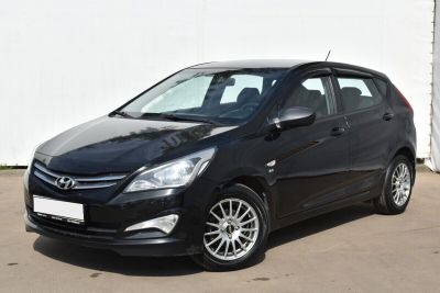 Hyundai Solaris, 1.6 л, АКПП, 2015 фото 3