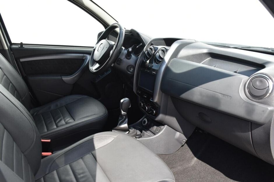 Renault Duster, 2.0 л, АТ, 2017 фото 12