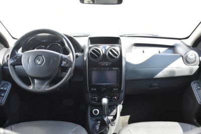 Renault Duster, 2.0 л, АКПП, 2017 фото 14