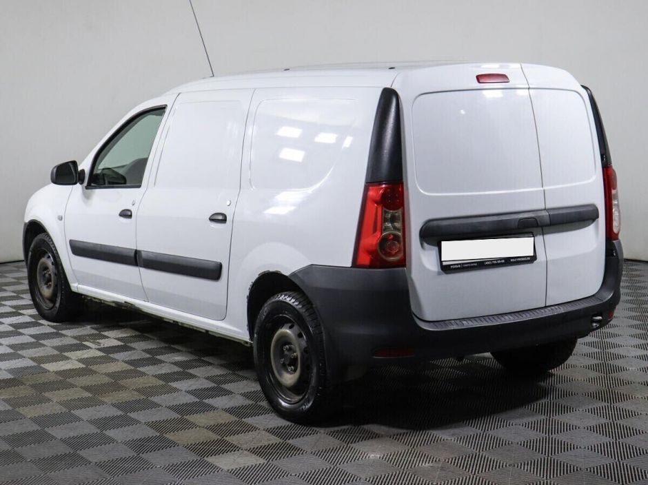 LADA (ВАЗ) Largus, 1.6 л, МТ, 2018 фото 9