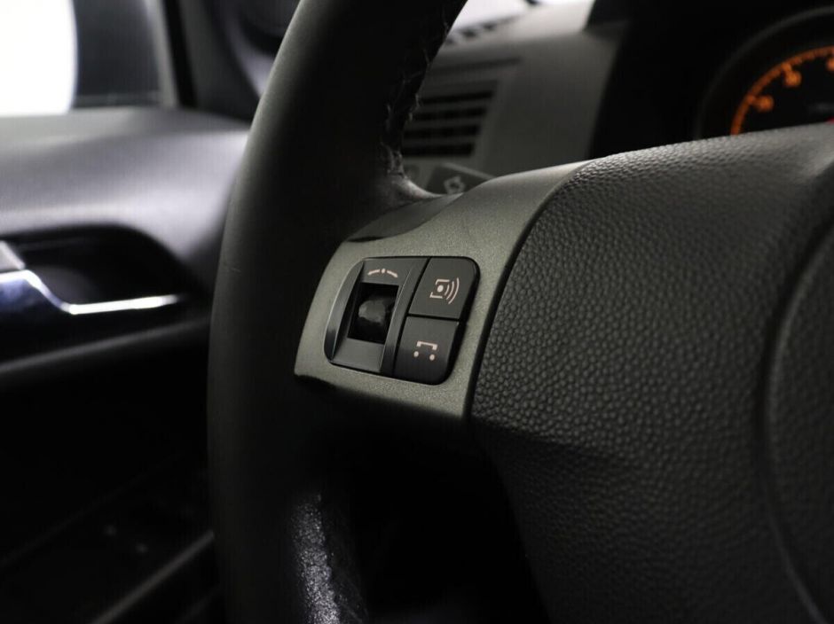 Opel Astra, 1.8 л, МТ, 2005 фото 1