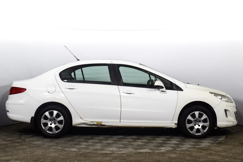 Peugeot 408, 1.6 л, МТ, 2012 фото 6