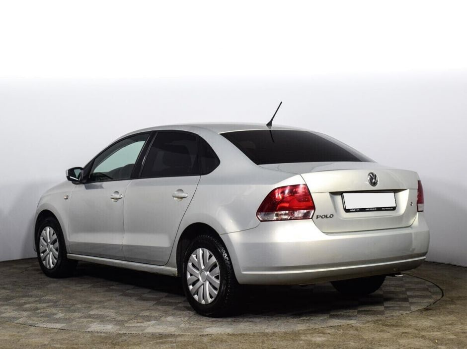 Volkswagen Polo, 1.6 л, АТ, 2014 фото 9
