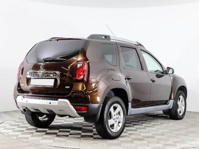 Renault Duster, 2.0 л, АКПП, 2018 фото 7