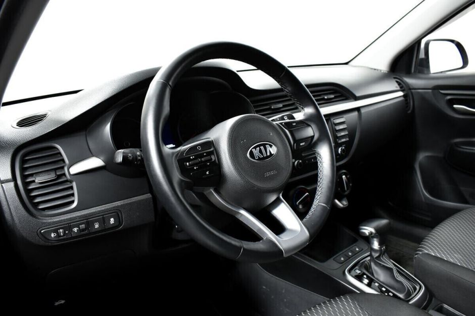 Kia Rio, 1.4 л, АТ, 2020 фото 2