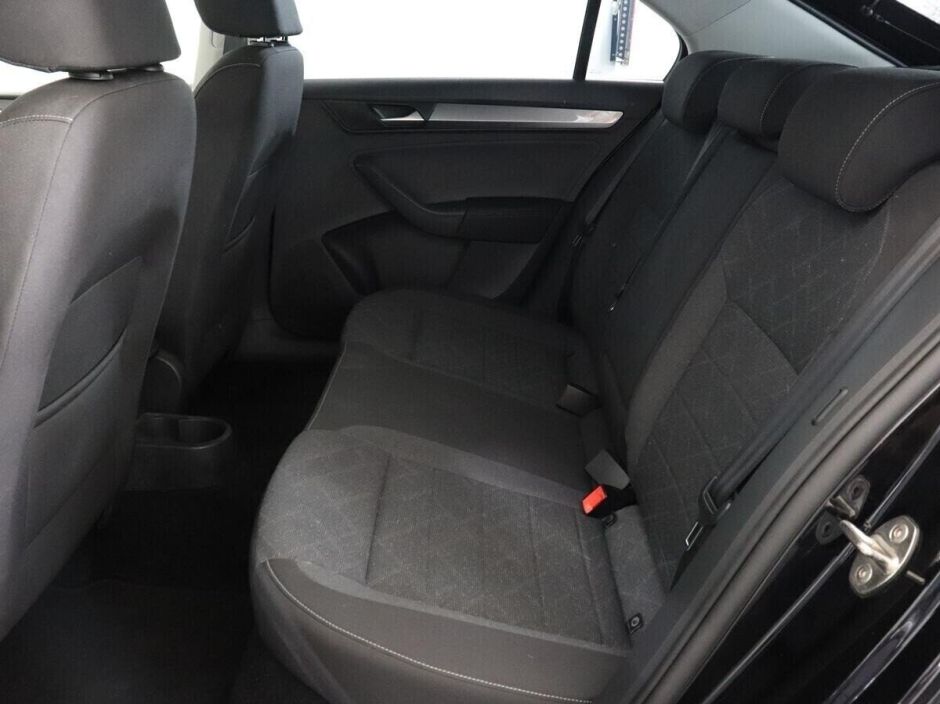 Volkswagen Polo, 1.4 л, Робот, 2020 фото 12