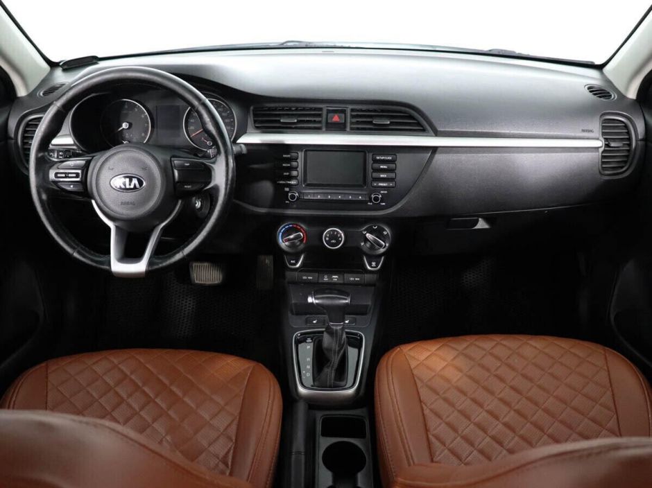 Kia Rio, 1.4 л, АТ, 2018 фото 10