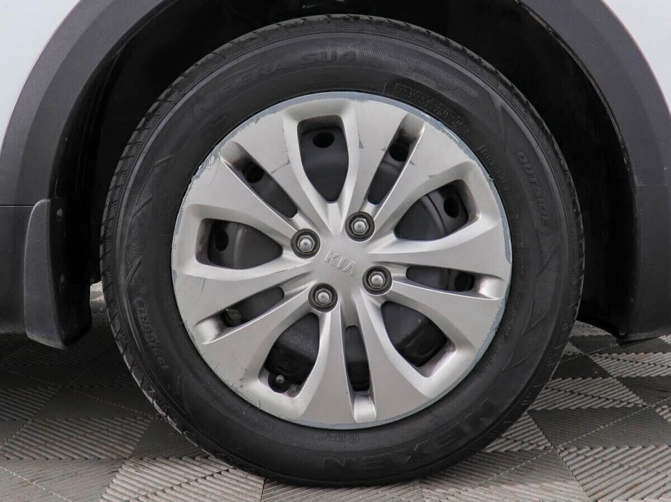 Kia Rio, 1.4 л, АТ, 2018 фото 2