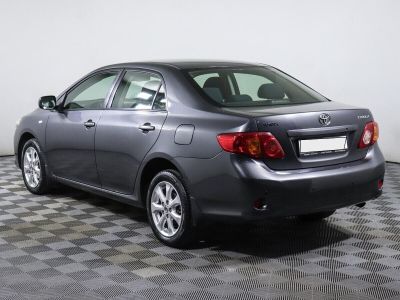 Toyota Corolla, 1.6 л, РКПП, 2008 фото 9