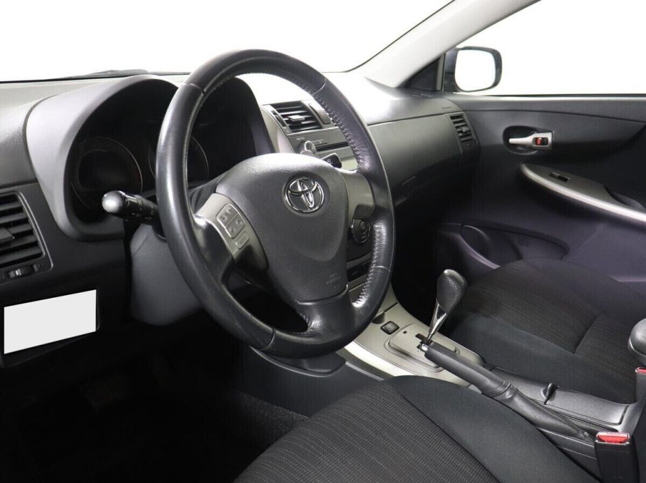Toyota Corolla, 1.6 л, Робот, 2008 фото 2