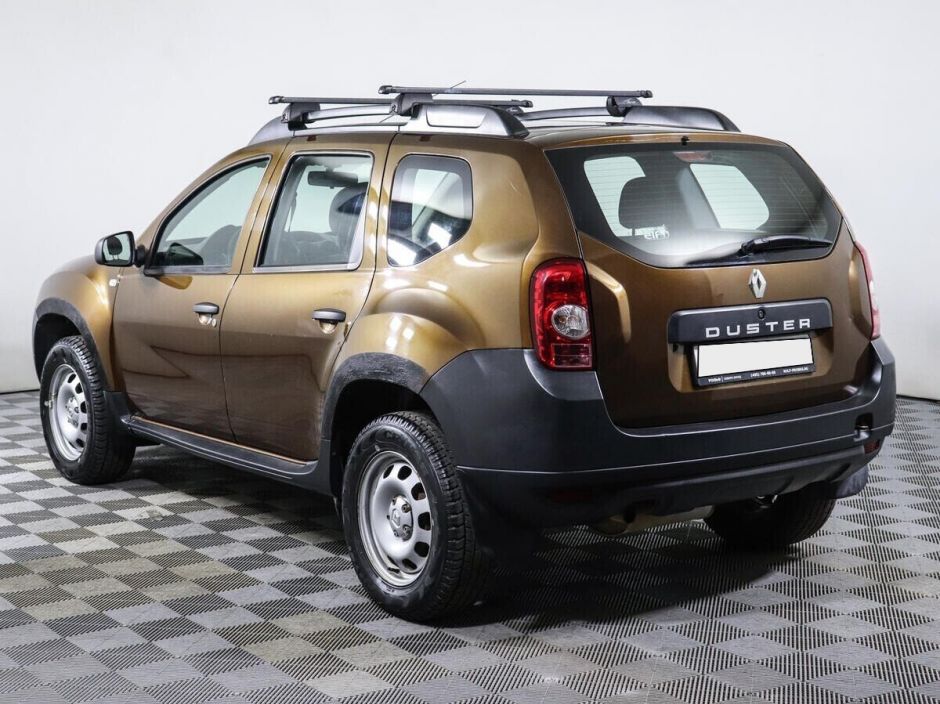 Renault Duster, 1.6 л, МТ, 2014 фото 9