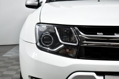 Renault Duster, 2.0 л, АКПП, 2019 фото 2