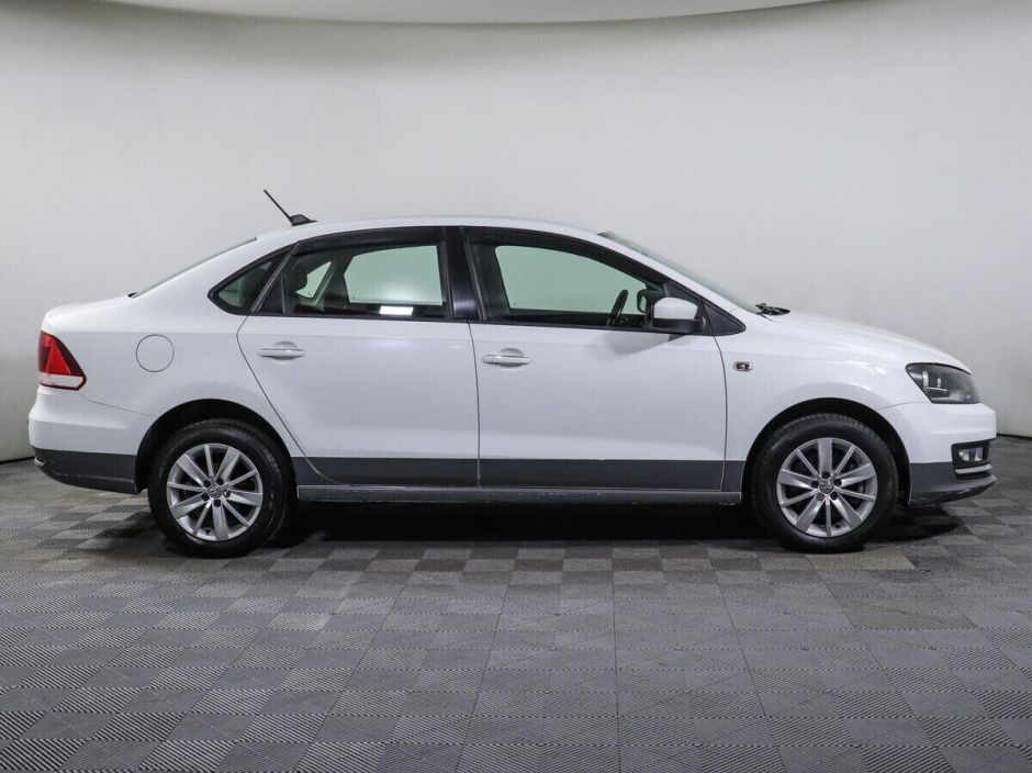Volkswagen Polo, 1.6 л, АТ, 2018 фото 6