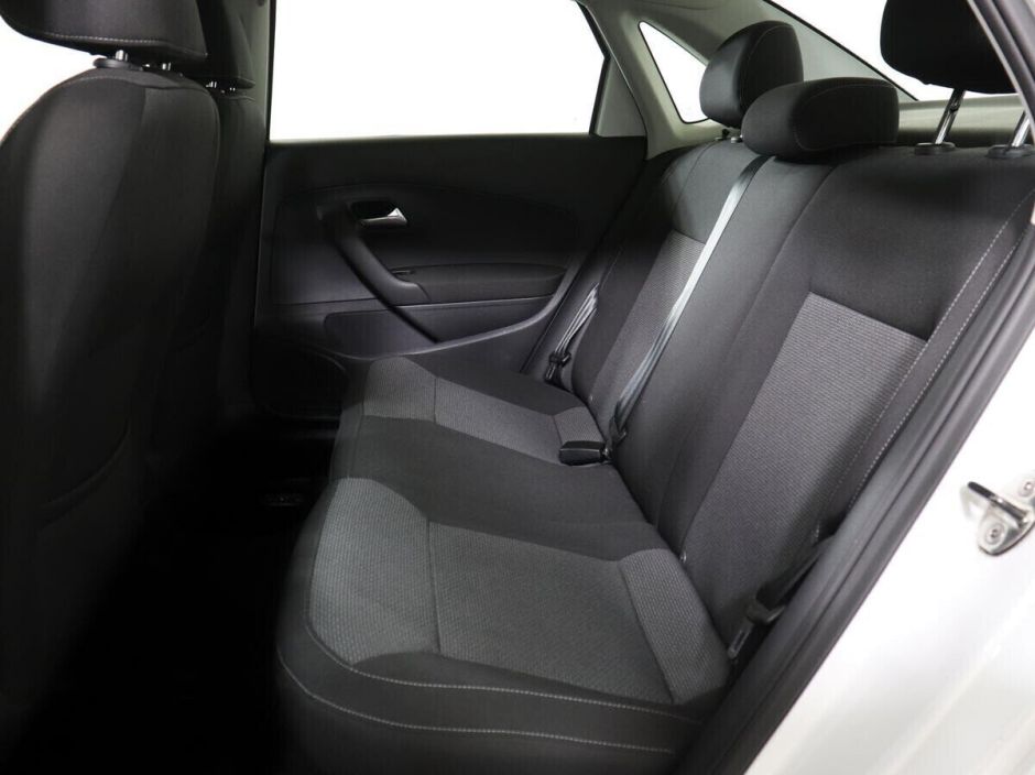 Volkswagen Polo, 1.6 л, АТ, 2018 фото 12