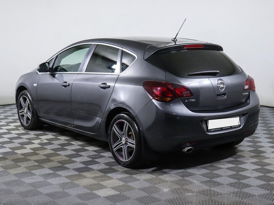 Opel Astra, 1.4 л, АТ, 2012 фото 9