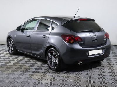 Opel Astra, 1.4 л, АКПП, 2012 фото 9