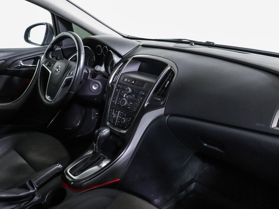 Opel Astra, 1.4 л, АТ, 2012 фото 11